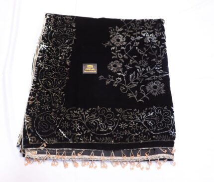 velvet shawl img