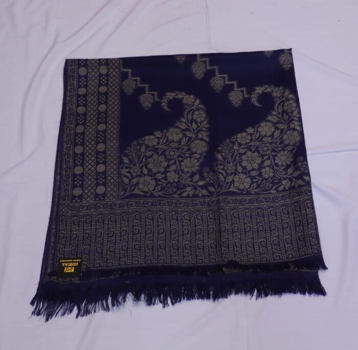 wool shawl pic